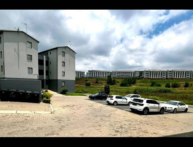 2 BEDROOM APARTMENT FOR SALE IN FLEURHOF